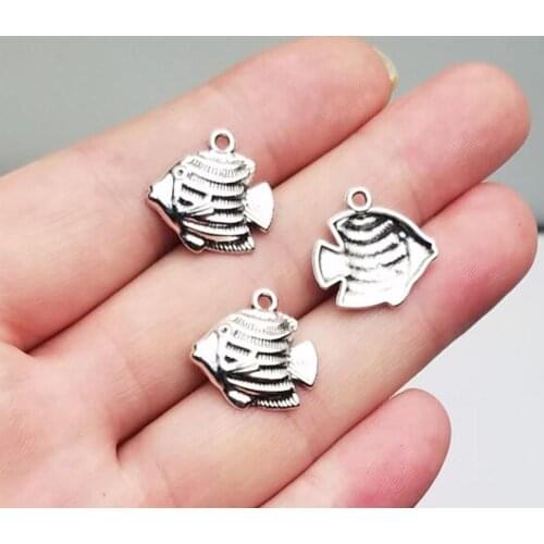 40pcs/lot--17x17mm, fish cham,Antique silver plated Tropical Fish charms,DIY supplies,Jewelry accessories