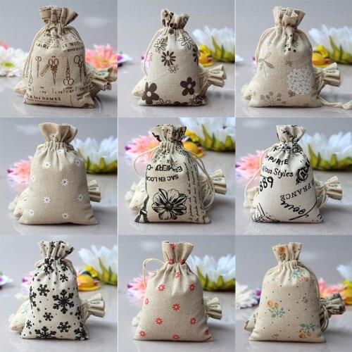 Fashion Drawstring Pouch Sack Mini Burlap Jute Cartoon Print Wedding Favor Gift Bag Random