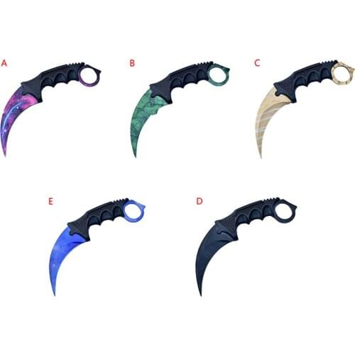 Colored Skin Claw Knife Fine Car Stickers Personality Sunscreen Waterproof Stickers PVC Decal 13cm*12cm