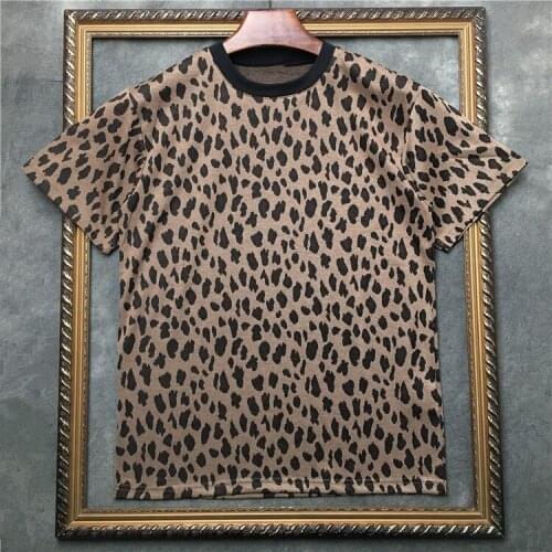 Summer 2021 Hot fashion Women/mens high quality leopard print T-shirts Chic men cotton Tee Tops A205