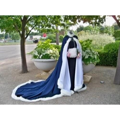 Wedding Cloak Formal Occasion Jacket Coats Winter Long Wedding Cloak Hooded Faux Fur Cloak Hooded Bridal Cape Accessories