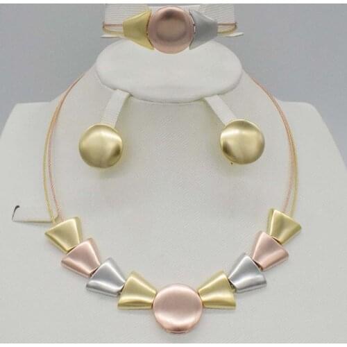 2020 new Top Exquisite Dubai Jewelry Set Luxury Big Nigerian Wedding African Beads Jewelry Set Costume Design