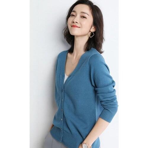 2021 Short design thin cardigan womens cutout sunscreen air conditioning shirt sweater knitted outerwear small cape