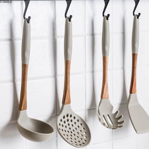 6Pcs/Set New Silicone+Wood Cooking Tool Sets Kitchen Utensils Sets Cookware Soup Spoon Spatula Turner Strainer Kitchenware