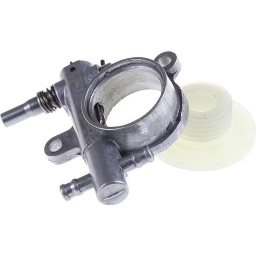 1PC 2500/3800 Chainsaw Spare Parts Chainsaw Oil Pump With Worm Drive Gear Fits For Chain Saw 25CC/38CC High Quality