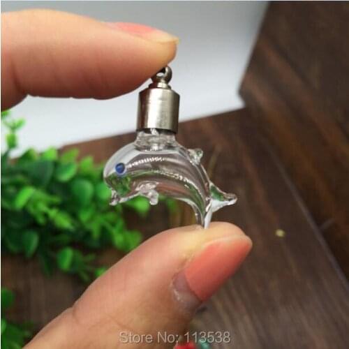 100pieces/lot SCREW CAP 29.5*18*10.3mm dolphin Glass Vial Pendant name or rice art glass necklace pendant mini glass bottle