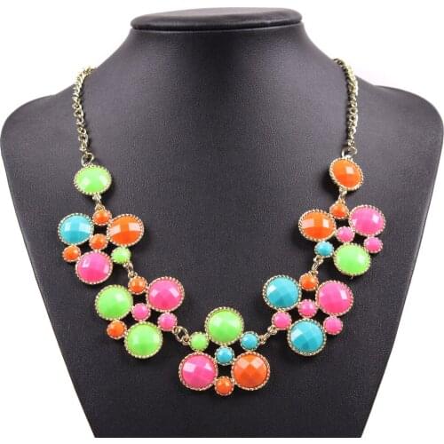 2021 New Colorful Flower Resin Flower Handmade Fashion Necklaces From Yiwu Jewelry Wholesale