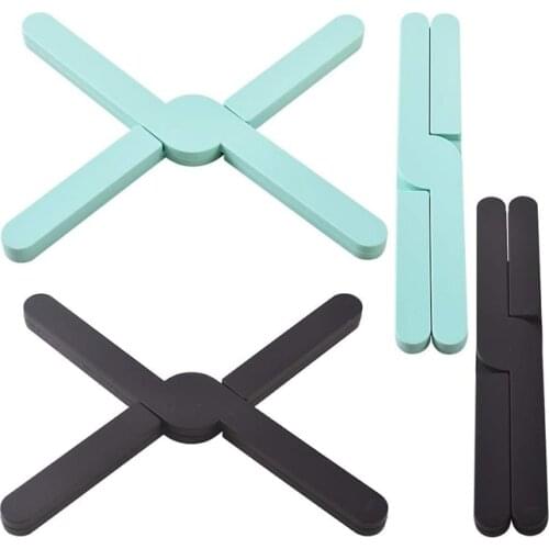 4PCS Silicone Folding Trivets Kitchen Pads for Hot Pans Heat Resistant Collapsible Cross Pad for Pots Cups