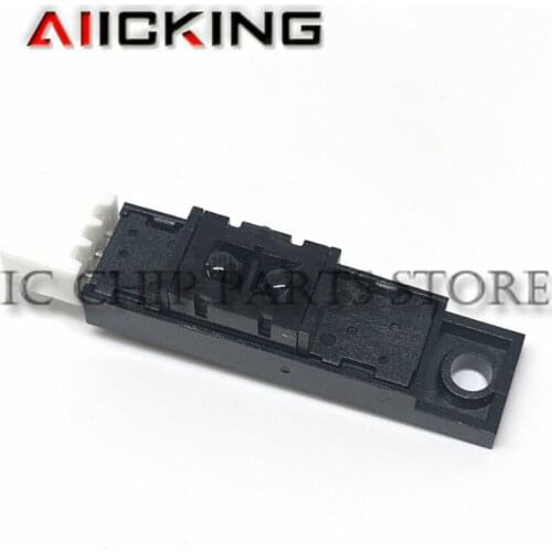 GP2A25 10PCS Free Shipping Reflective photoelectric switch sensor infrared proximity switch in stock