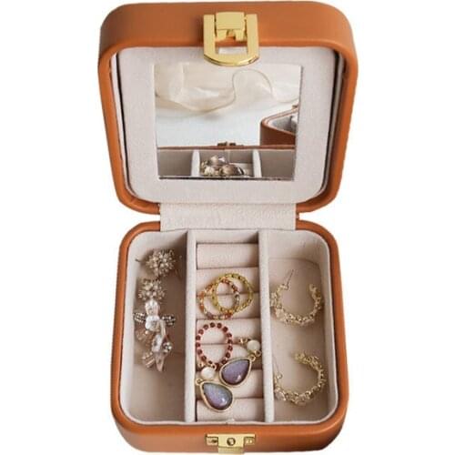 2020 New Leather Jewelry Storage Box For Girlfriends Fresh Portable Neclace and Ring Holder Festival Gift