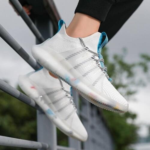 Sneakers Summer Man Breathable Sneakers Men Lightweight Fashion Summer Mesh Red 2020 Mens Work Shoes Zapatillas Verano