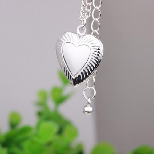 Heart Shaped Photo Locket Pendant Jewelry Gold And Silver Can Be Open Photo Locket Exquisite Necklaces Jewelry