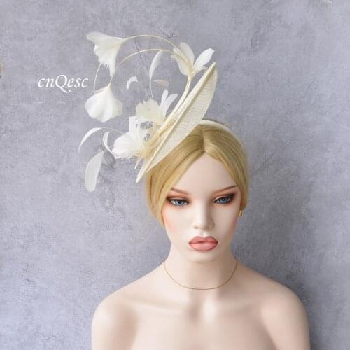 Ivory Feather Fascinator Sinamay hat church hat for melbourne cup,ascot races, kentucky derby wedding