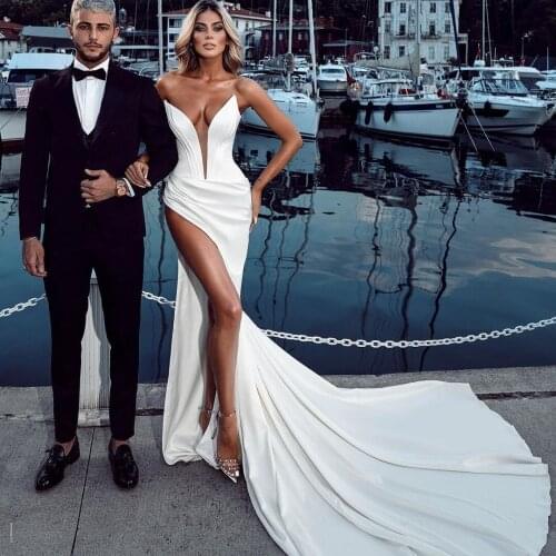 Elegant White Mermaid Evening Dress Side Split Ruched Prom Gowns Custom Made Deep V Neck Sweep Train vestido de novia