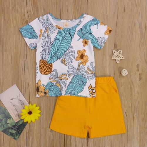 Summer Girls Casual Two-piece Clothes Set Leaves Printed Pattern Round Collar Short Sleeve Tops and Solid Color Shorts