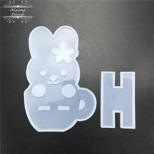 Cartoon rabbit shape mobile phone holder crystal drop glue resin mold cake decoration tool bracket handmade decoration tool