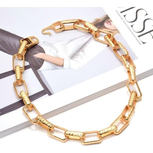 Wholesale Fashion Trend Gold Metal Necklaces Fine Jewelry Accessories For Women Christmas Gift