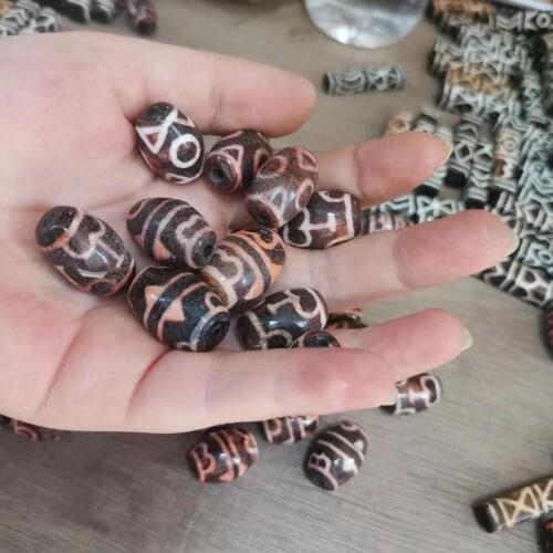1pcs/lot rare red old Bontic wood fossil ground beads round Square tube beads King Kong Totem Artifact Natural pedras naturais