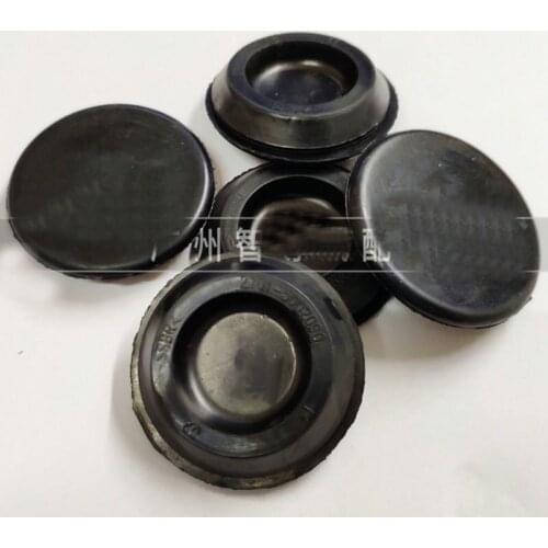 Apply to Suzuki Jimny Engine room cover waterproof wall plug rubber cover