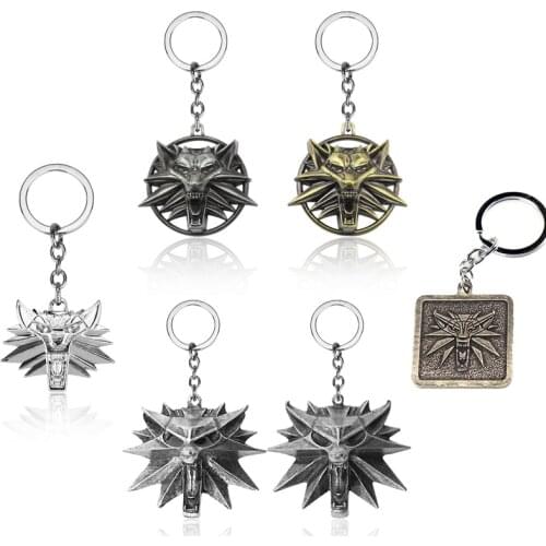 Wizard Game Keychain White Wolfs Geralts Wolf Head Game Action Figure Keychain Accessories Toys for Girls Boys Birthday Gifts