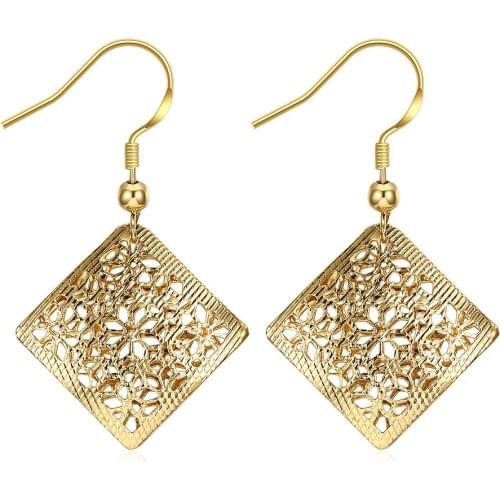 New Arrival Gold Color Earrings for Women Wedding Jewelry Fashion Earrings Jewellery Supplier Cute Style