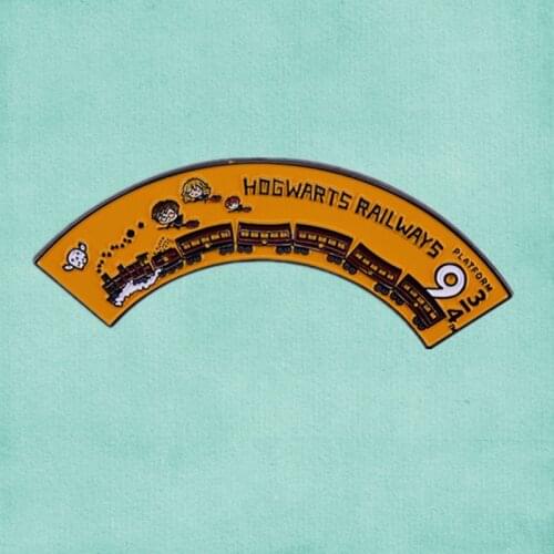 Wizarding World Harry hogwartsss railway Express Train enamel pin 9 3/4 Platform magic brooch badge