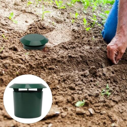 2Pcs Snail Traps Garden Snail Trapping Tools Practical Snail Killers (Green)