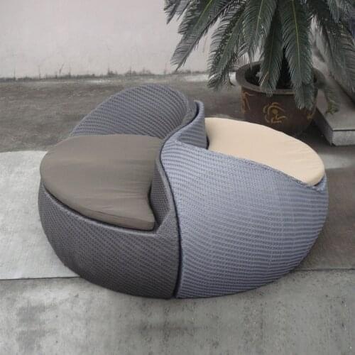 2pcs Grey Fashion Comfortable Outdoor Rattan Daybed For Beach / Pool to sea port by sea