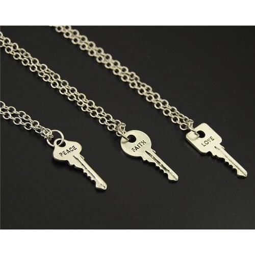 1Pc Printed Words Key Shaped Necklaces Making Peace Faith Love Letters Pendant Colliar Jewelry Wholesale