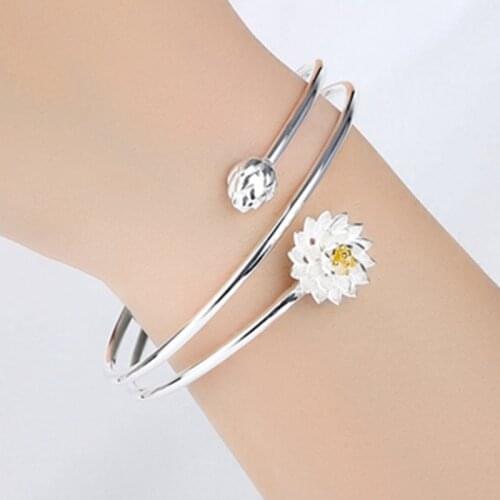 Trendy Lotus Flower Bracelet For Women Silver Color Flower Bracelets For Girls Wedding Engagement Fashion Party Jewelry Gifts