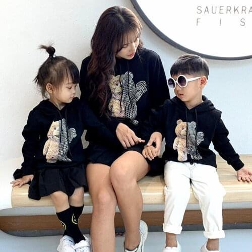 Family Matching Hooded Sweatshirt Christmas Outfits Mum Daughter Matching Tops With Hot Drilling Bear Children Woman tshirts