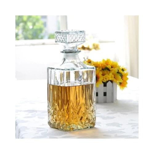 1PC Hot Sale Luxury Lead Free Square Glass Wine Bottle Whiskey Decanter Alcohol Container Pourer Wine Carafe 800ML JR 1084