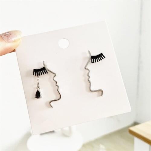 Punk metal curve character earrings Female Asymmetric Fingure stud earrings Vintage crystal tassel earrings for women jewelry