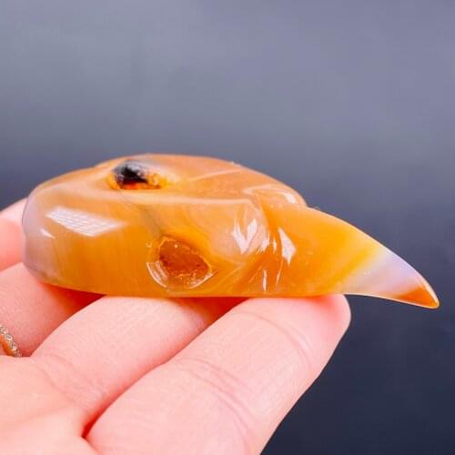 Natural Agate Quartz Eagle Hand Carved Crystal Polished Quartz Healing Stones Gemstones For Home DIY Decorations