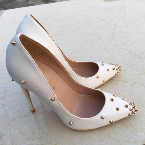 New white rivet high heeled lady pumps shallow pointed toe woman shoes party shoes slip-on PU leather wedding shoes
