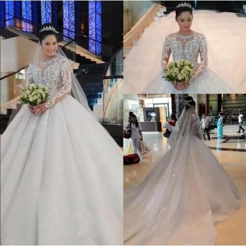 Vestidos de Noiva Lace Ball Gown Wedding Dresses Long Sleeves Beaded Rhinestones Appliques Lace Chapel Modest Weddimg Brid