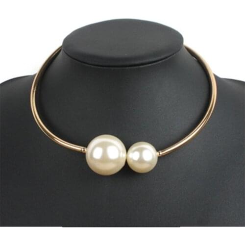 European and American new fashion simple and versatile temperament womens imitation pearl necklace clavicle chain wholesale
