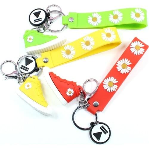 New Version Small Daisy Keychain fashion 2020 PVC Shoes Gift Women & Men Bag Pendant keychains hotsale in 2020