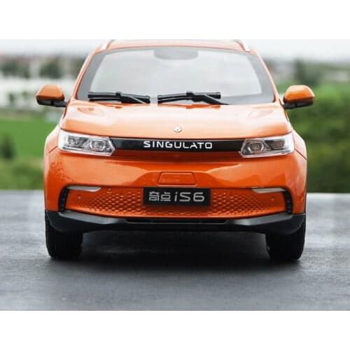 High quality original factory 1:18 Qidian Singulato IS6 is6 Diecast car model for gift, collection