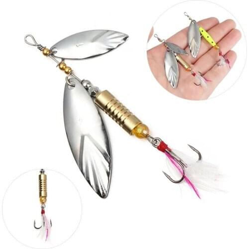 2Pcs/lot Metal Sliver Rotating Sequins Spoon Lure Fishing Hard Bait with Feather Treble Hook Sea Fishing Spinning Bait Sequins