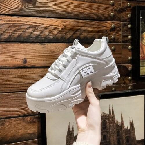 2021 ladies fashion new fashion shoes leisure sports increased white shoes