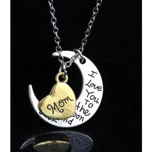 I Love You to the Moon and Back Letters Necklace Antique Silver Color Heart Love Pendant Necklaces For Mom Dad Jewelry Gift