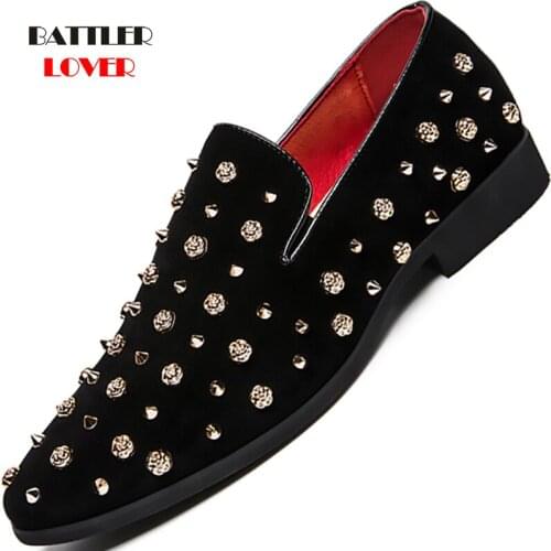 Men Steampunk Loafers Luxury Rivet Footwear for Male Sapato Masculino Frosted Studded Shoes High Quality Zapatos De Hombre