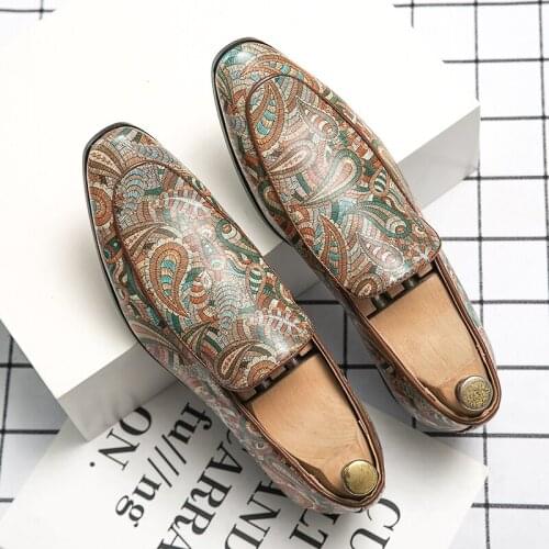 Fashion Mens Leather Shoes Business Men Casual Flats Plaid Men New Loafers Comfortable Soft Mens Leisure Formal Dress Shoes Man