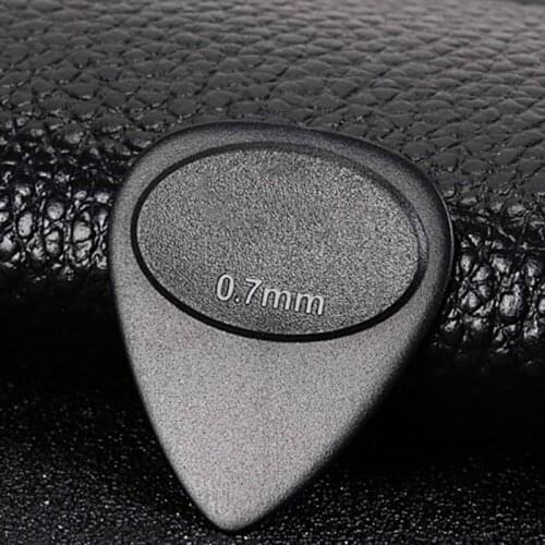 10pcs 0.7mm Guitar Pick For Bass Or Ukelele Players PA Nylon Plectrum Acoustic Electric Toughness Anti Slip Design Accessories