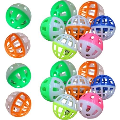 Hollowed Bell Toys Interactive Pet Playing Chewing Throwing for Cat Teaser Random Color Kitten Training Scratch Rattle Ball