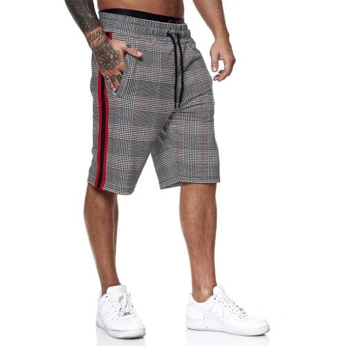 Summer Casual Shorts men Loose fashion stripe Plaid shorts men Streetwear 2021