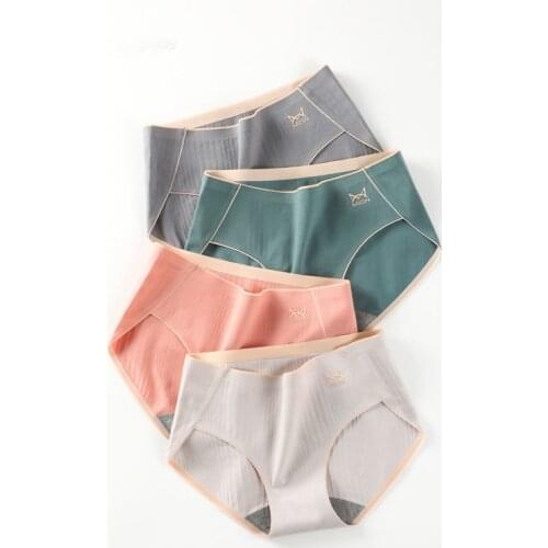 Women 's Underwear Cotton Antibacterial Korean Style Girl Mid Waist Casual Comfortable Cotton Seamless Four - Piece Set