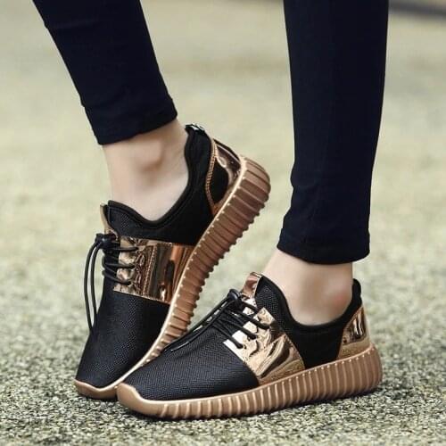 2021 Woman Sneakers Vulcanized Shoes For Female Mens Breathable Casual sports shoes Unisex Couples Shoes 35-46 Zapatillas