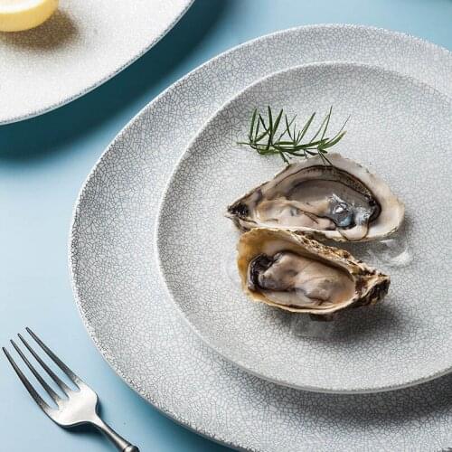 Nordic Style Tableware Irregular Sushi Plate Triangular Ceramic Disc Seafood Platter Steak Tray Sashimi Dish Supply Restaurant